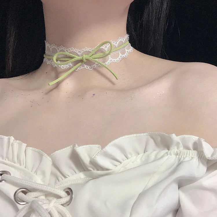 Cute Green Flower Choker Necklace