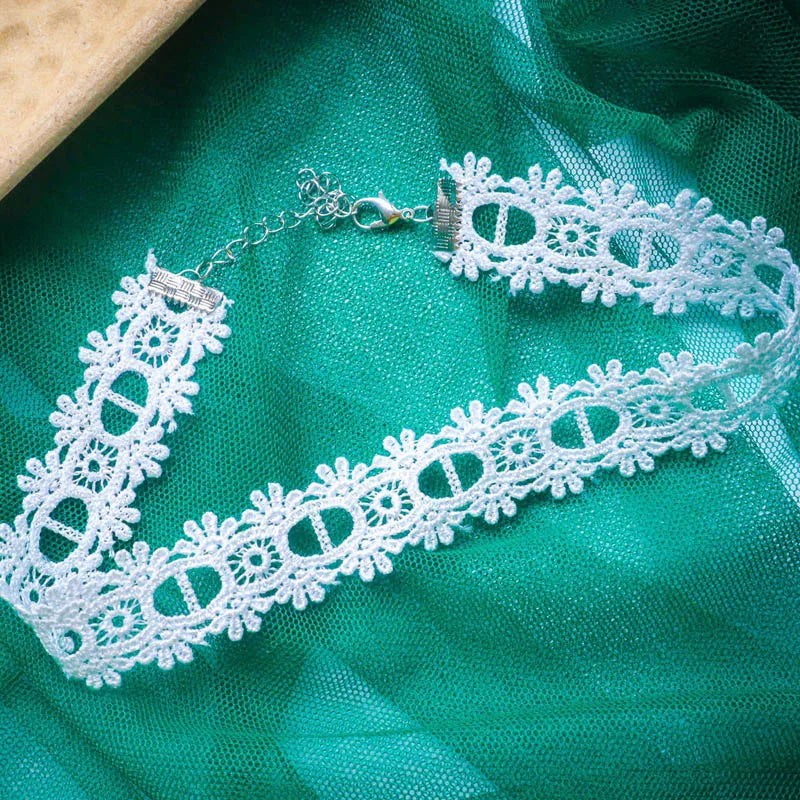 Sweet Lace Choker Necklace