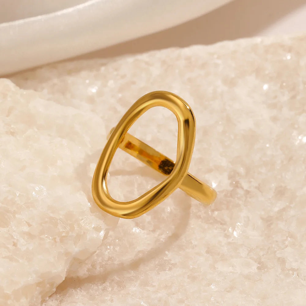 Geometric Oval Ring